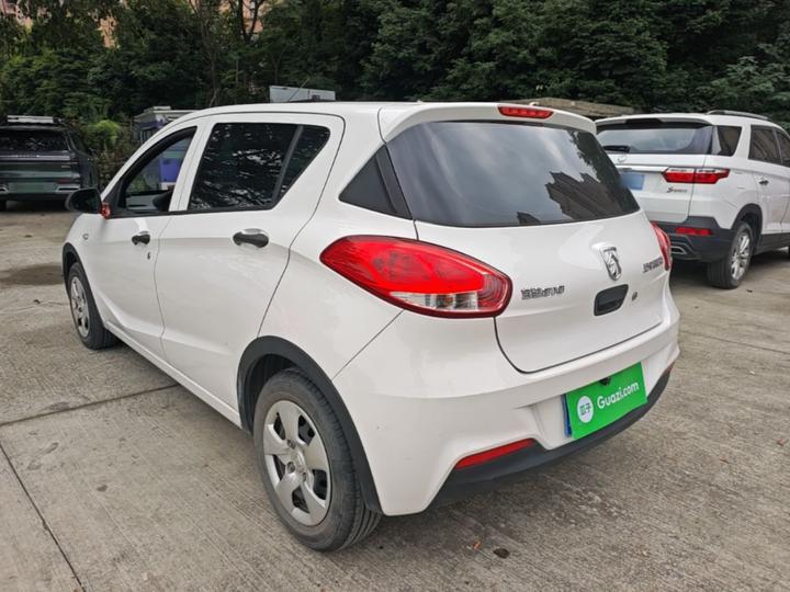 310 2020 1.2L MT Value photo 4