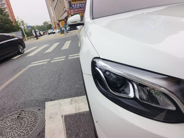 GLC 2017 GLC 200 4MATIC photo 8