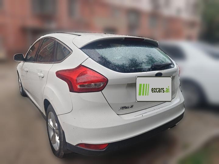 Focus 2018 Hatchback Classic 1.6L MT Comfort photo 4