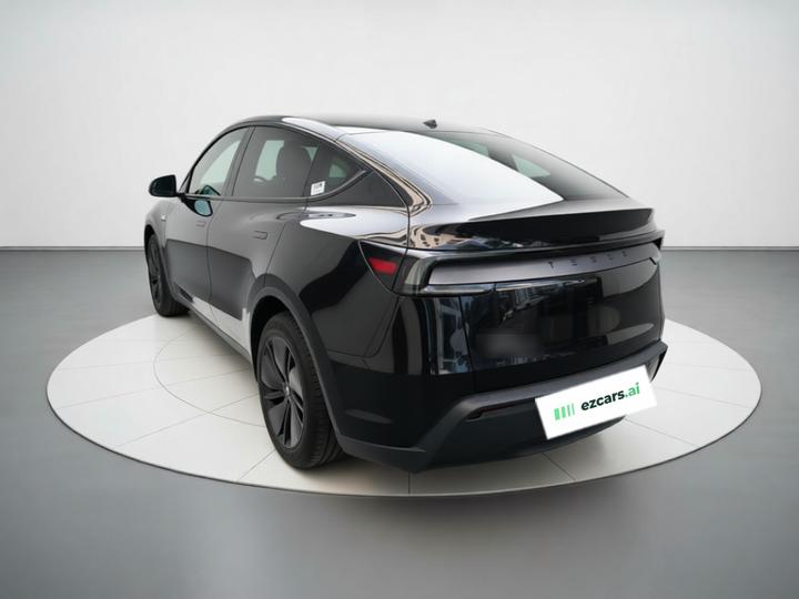 Model Y 2025 RWD photo 4