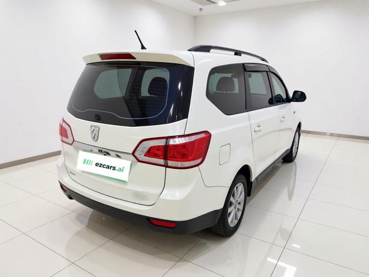 730 2014 1.5L MT Standard 7-Seater photo 6