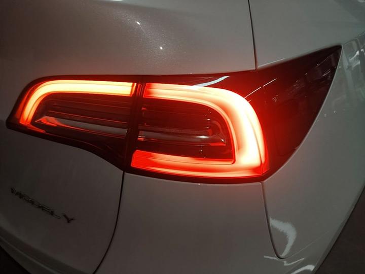 Model Y 2021 Long Range AWD 3D7 photo 7