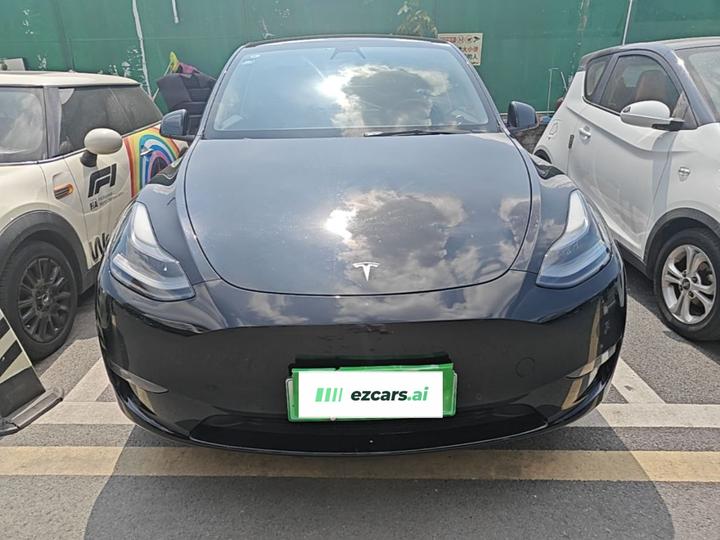 Model Y 2022 Long Range AWD photo 2