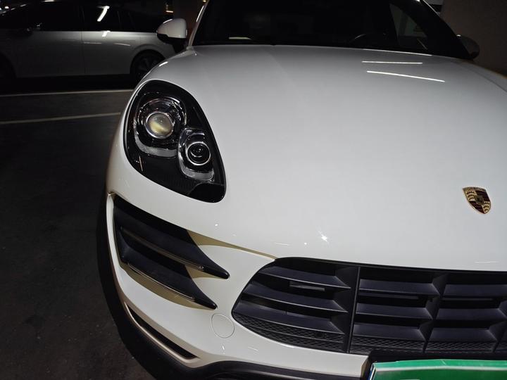 2014 Macan Turbo 3.6T photo 7