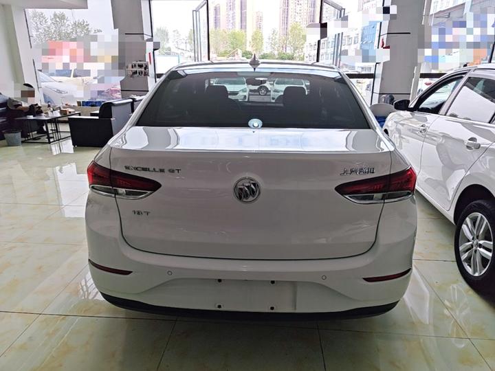 Excelle 2019 18T AT Elite China VI photo 5