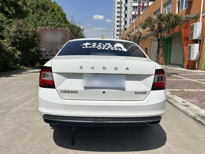 Rapid 2019 1.5L AT Comfort China VI photo 4