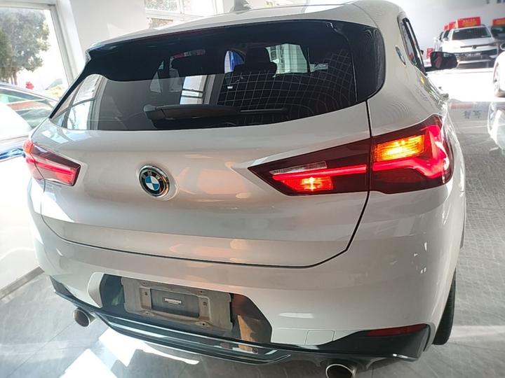 X2 2022 sDrive25i M Sport Package photo 5