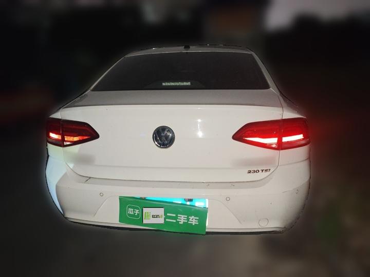 Lamando 2018 230TSI DSG photo 5