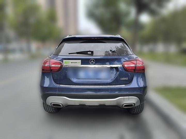 GLA 2017 GLA 200 Dynamic photo 5