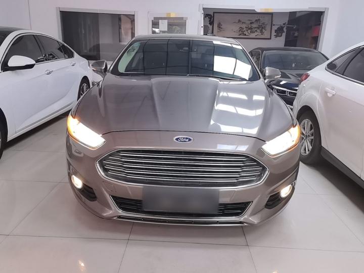 Mondeo 2013 2.0L GTDi200 Fashion photo 2
