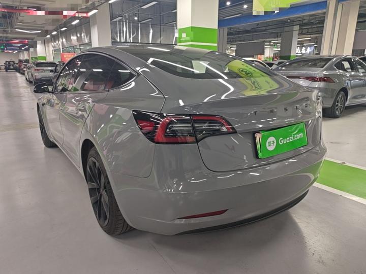 Model 3 2022 RWD photo 4