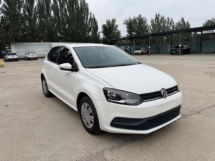 Polo 2016 1.4L MT photo 3