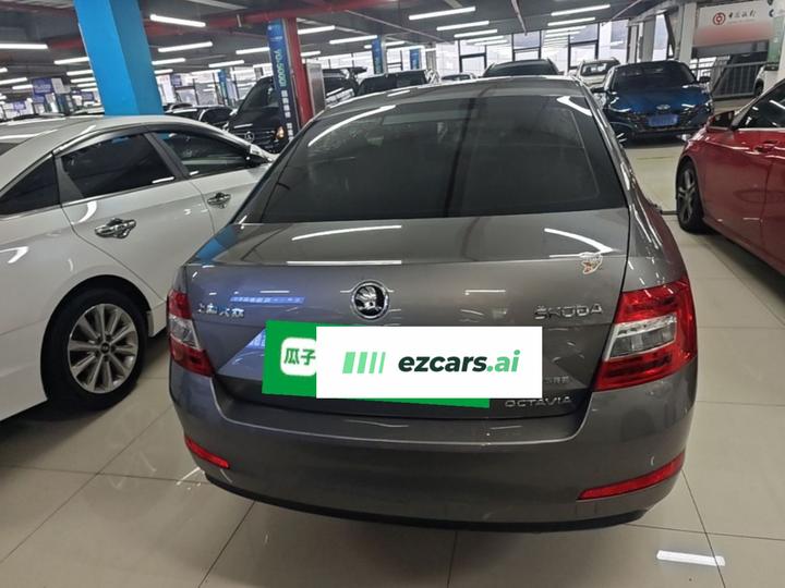 Octavia 2015 1.6L AT photo 5