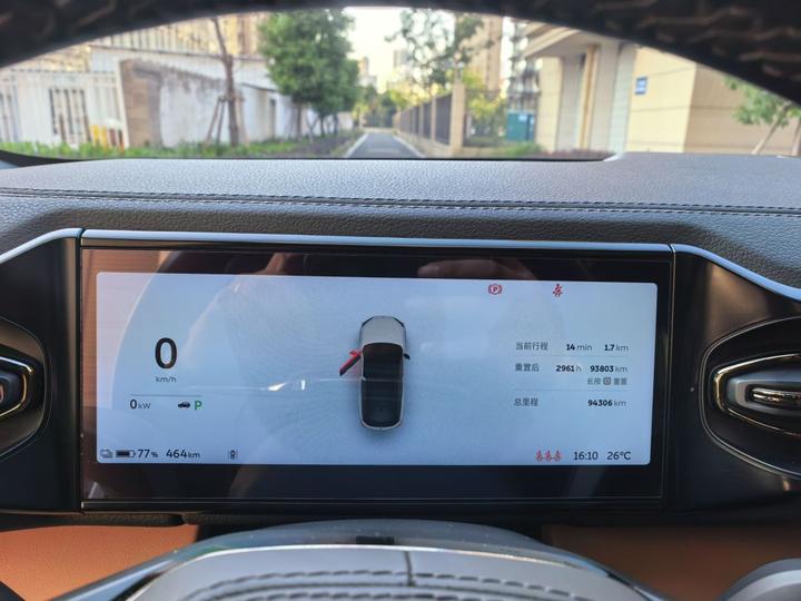 ES6 2020 600KM Sport photo 2