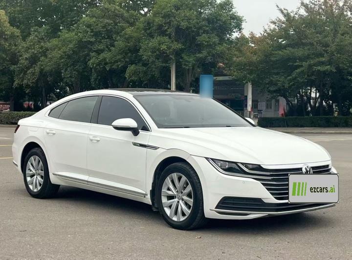 FAW-Volkswagen CC 2019 330TSI China VI photo 3