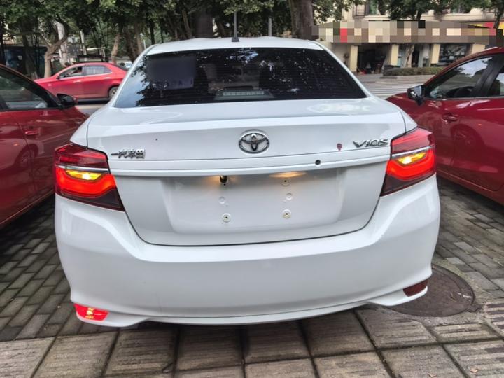 Vios 2021 1.5L CVT photo 5