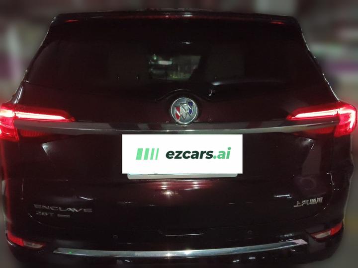 2020 28T AWD Avenir photo 5