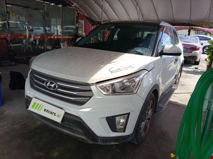 ix25 2015 1.6L AT RWD Smart GLS