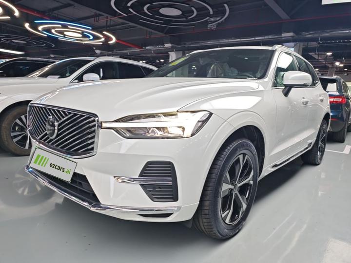 XC60 2026 B5 AWD Luxury