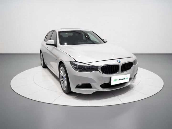 3 SeriesGT 2019 320i M Sport Package photo 3