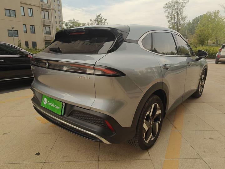 2024 600km EV photo 4