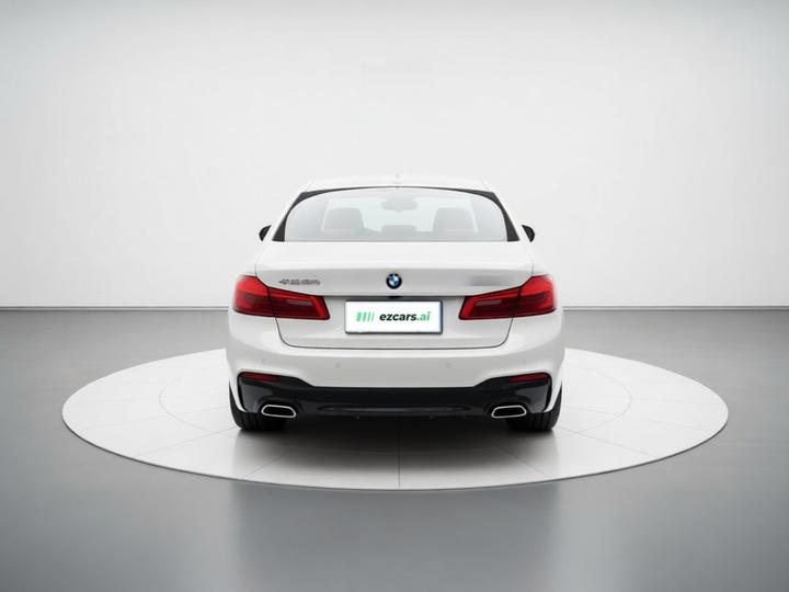 5 Series 2020 525Li M Sport Package photo 5
