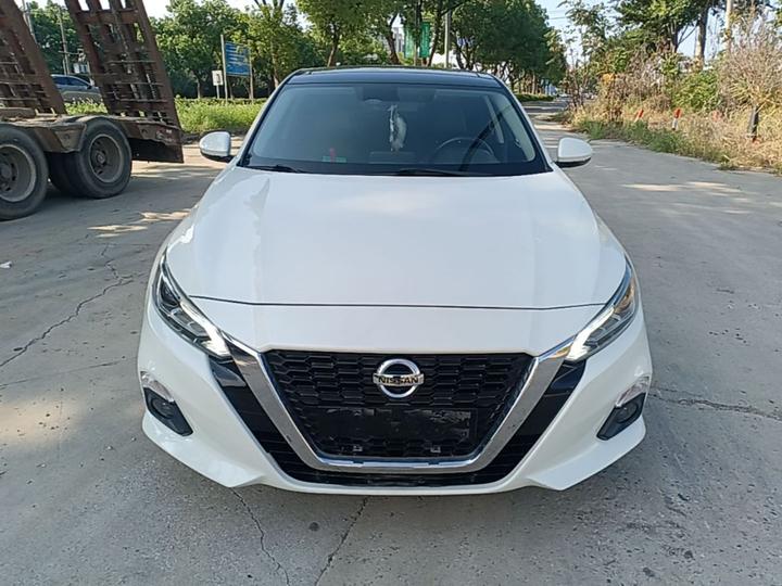 Teana 2021 2.0L XL Comfort photo 2