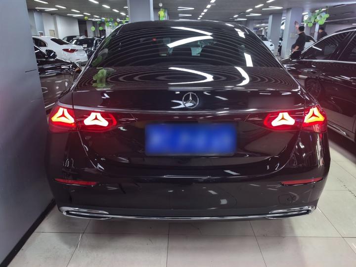 E-Class 2024 E 260 L photo 5