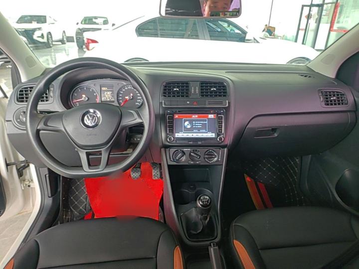 Polo 2016 1.4L MT photo 5
