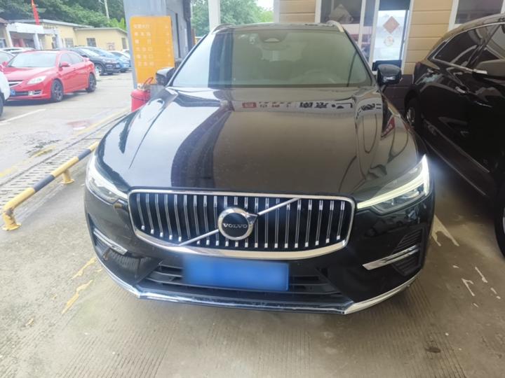 XC60 2024 B5 AWD Luxury photo 2