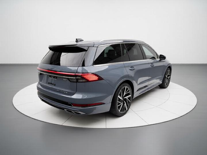Aviator 2024 3.0T V6 AWD 6-Seater photo 6