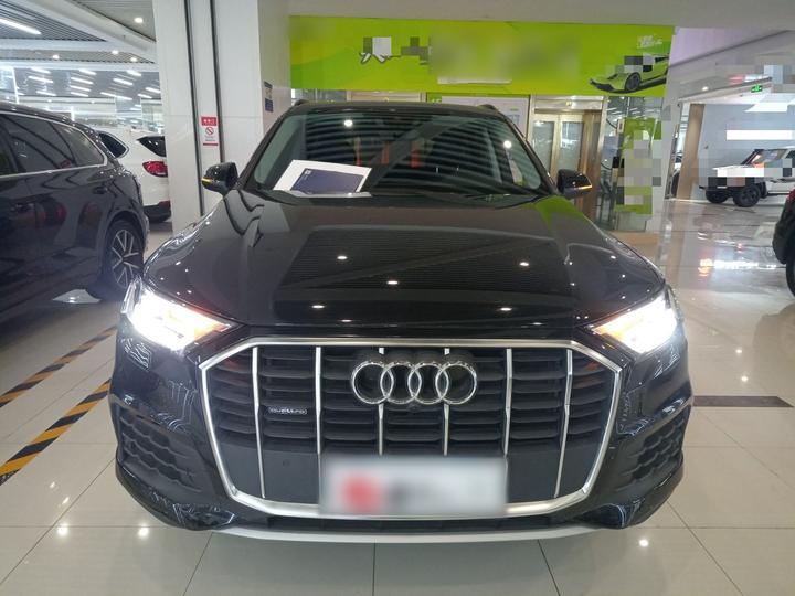 Q7 Parallel Import photo 2