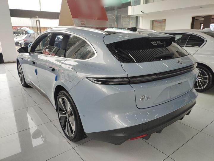 ET5T 2023 75kWh Touring photo 4