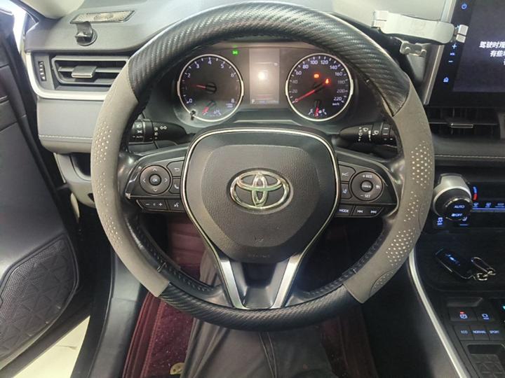 Wildlander 2020 2.0L CVT RWD Premium photo 6