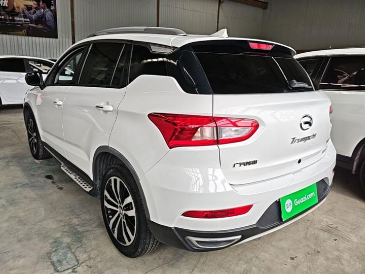 GAC Trumpchi GS4 2016 235T G-DCT Luxury photo 4