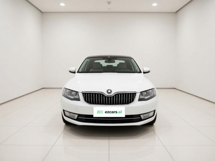 Octavia 2016 1.6L AT photo 2