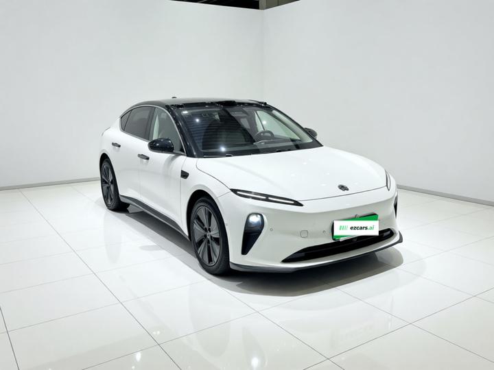 ET5 2022 75kWh photo 3