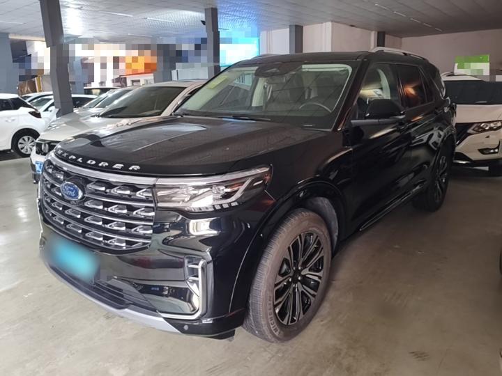 Explorer 2024 2.3T EcoBoost AWD Titanium 6-Seater