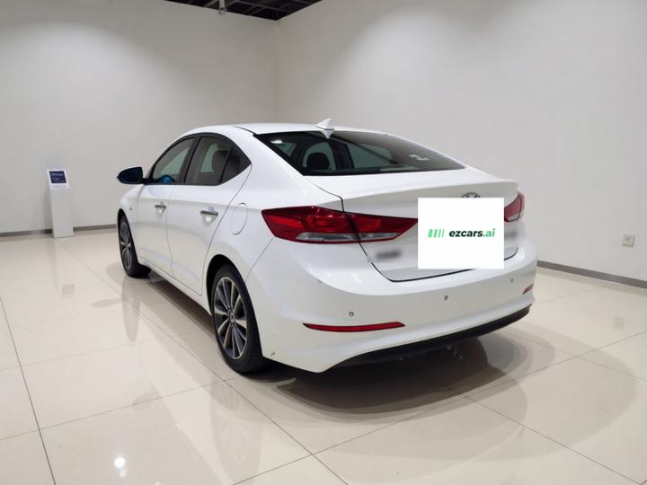 Elantra 2016 1.6L AT Smart Elite photo 4