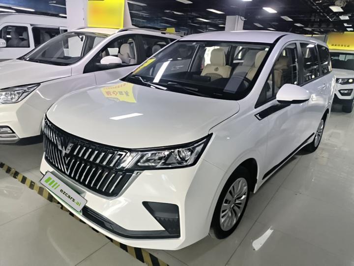 Wuling 2022 1.5L MT Elite