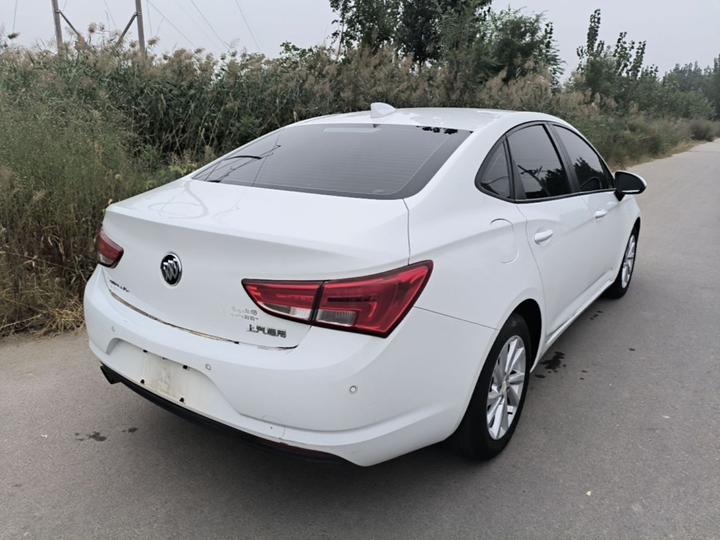 Verano 2018 Sedan 15S AT Leading photo 4