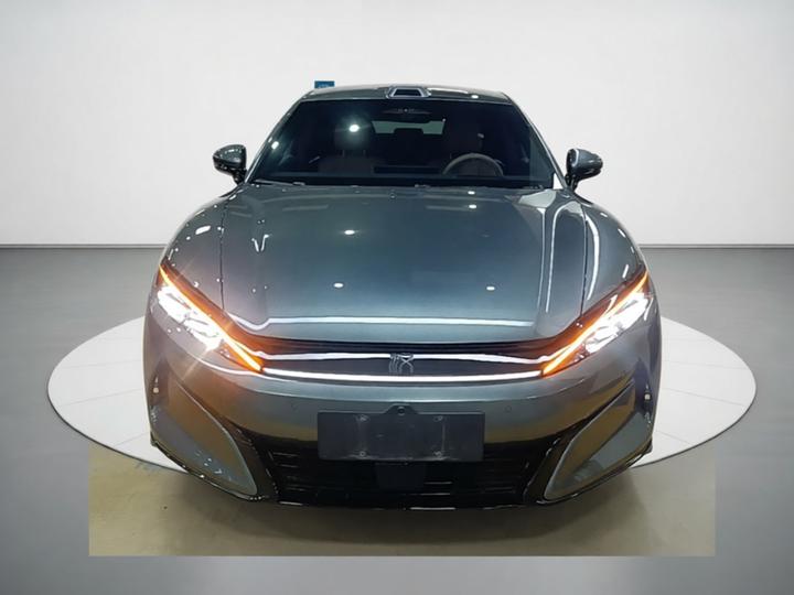 Han L 2025 DM-i 200KM LiDAR Flagship photo 2