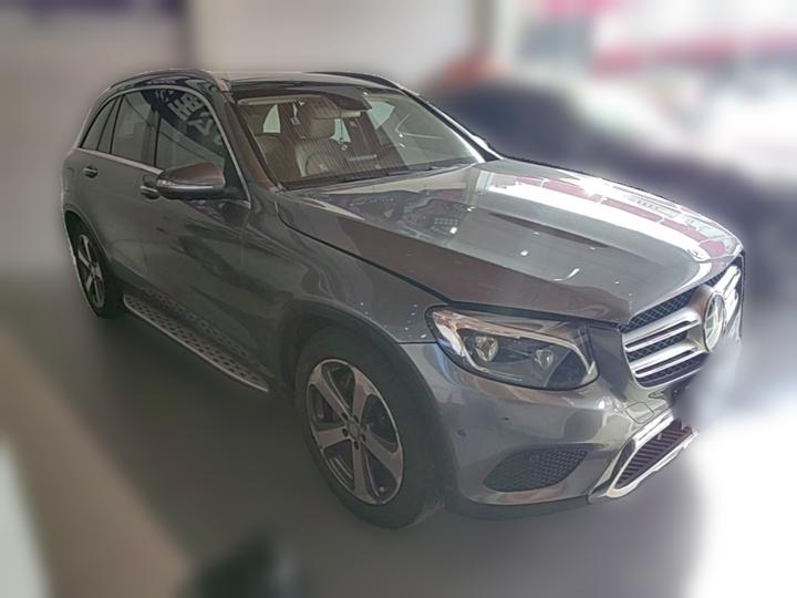 GLC 2016 GLC 300 4MATIC Dynamic photo 3