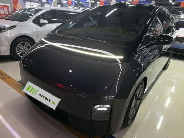 Li MEGA 2024 Ultra