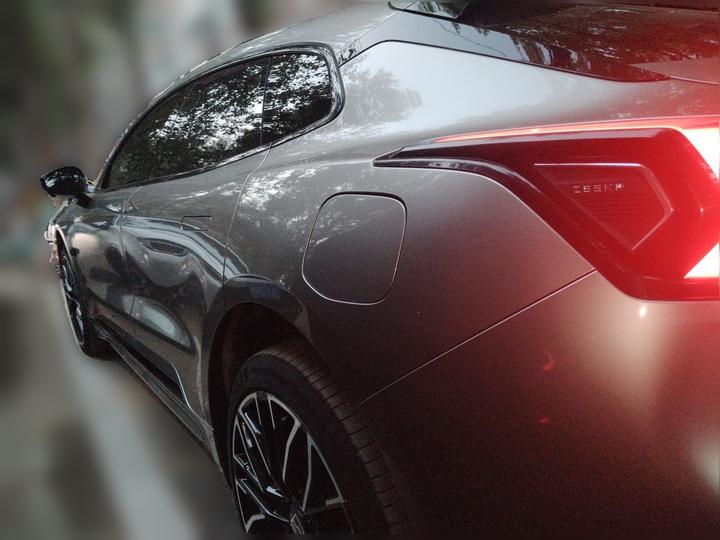 001 2024 YOU 100kWh AWD photo 4
