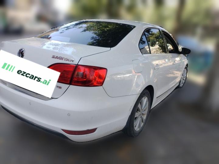 Sagitar 2014 1.6L MT Comfort photo 6