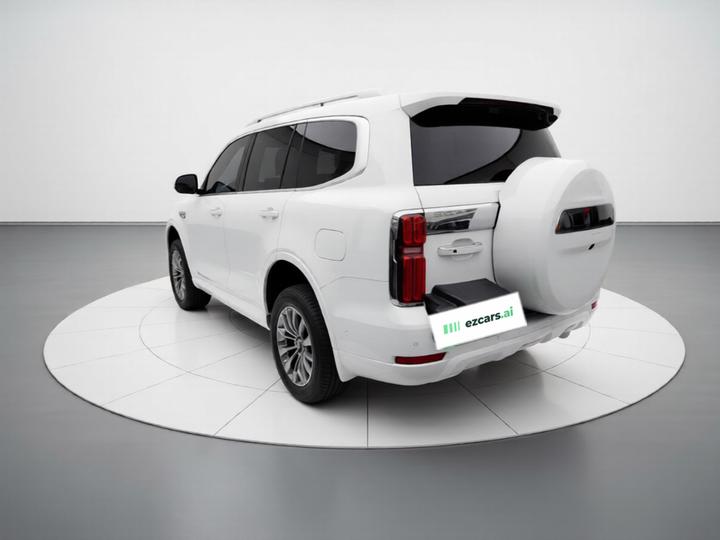 500 EV 2026 Hi4-T Smart photo 4