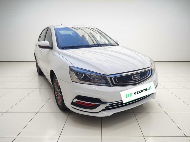 Emgrand 2018 1.5L CVT photo 3