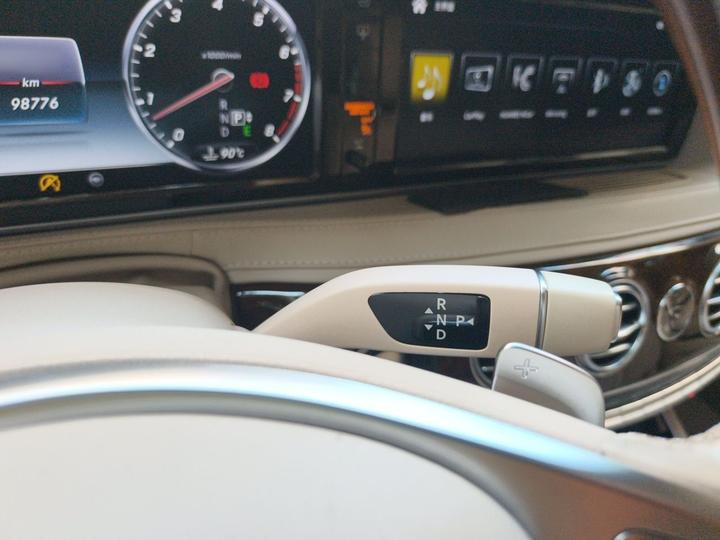 Maybach S-Class 2016 S 400 4MATIC photo 6