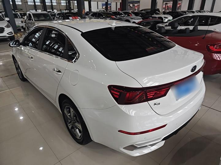 K3 2019 1.5L CVT photo 4